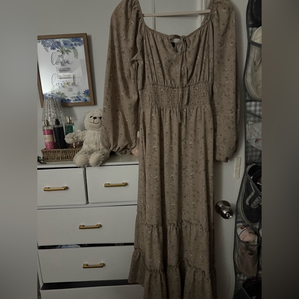 Floral Tan Maxi Dress